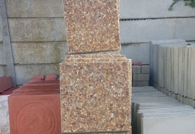 450 x 450 Pebble Paving Slabs