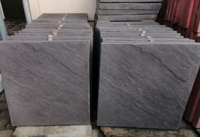 500 x 500 Charcoal Paving Slab